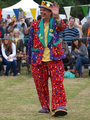 Julian the Juggler as a Clown